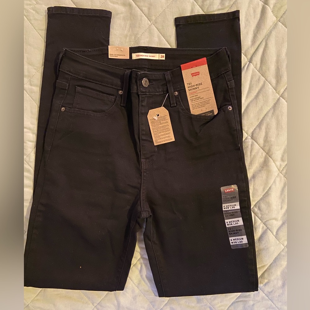 New with tags 721 High Rise Skinny Levi Jeans
